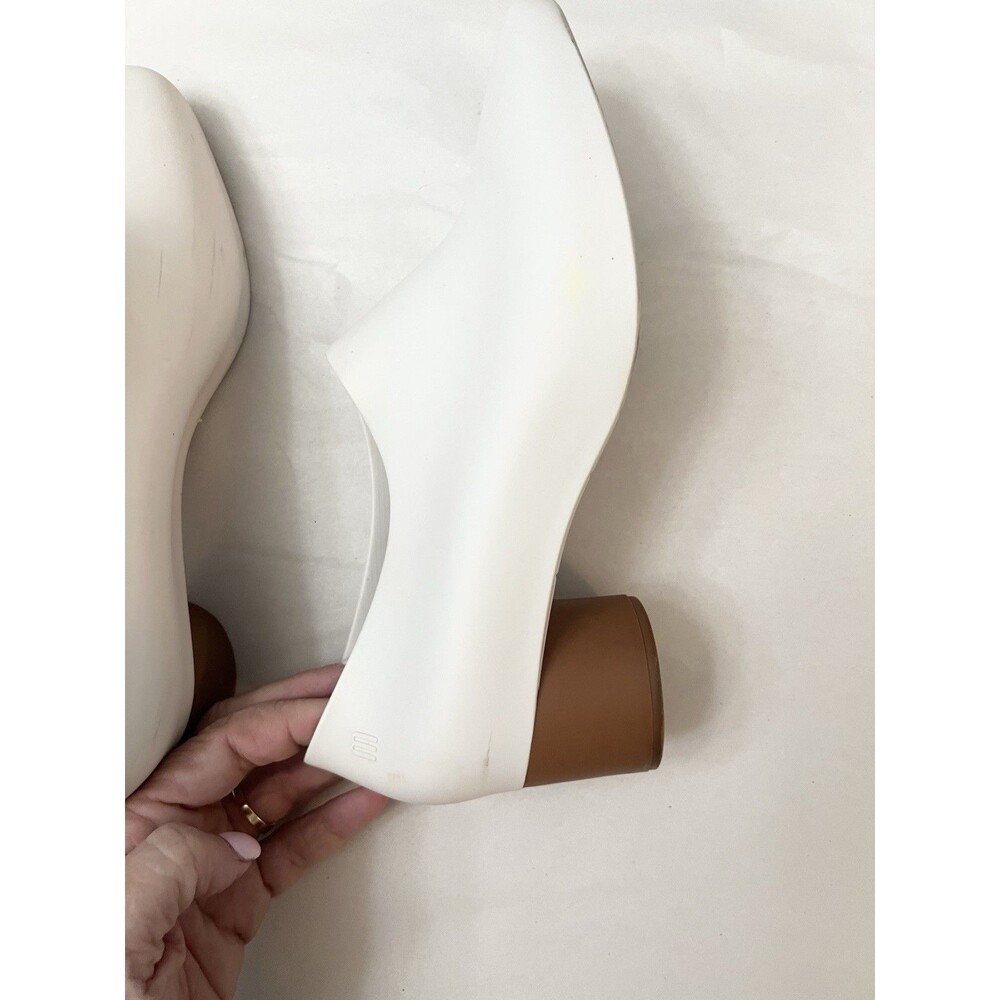 Melissa Mid Bootie Size 7 38 White Rubber Heels Ankle Boots Pull on Waterproof - Picture 11 of 11